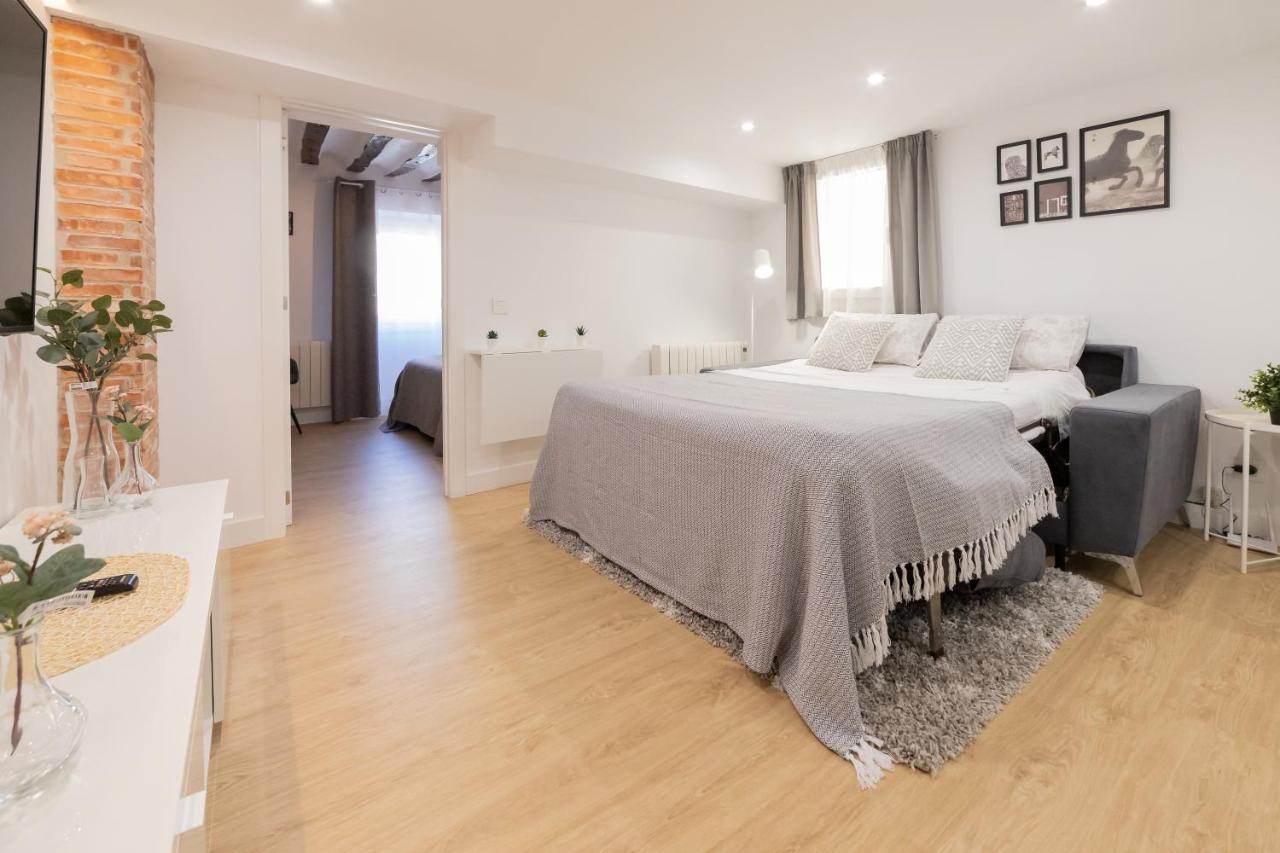 Apartamento Logrono Parlamento מראה חיצוני תמונה